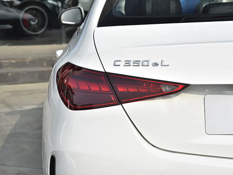 2025�� �Ŀ� C 350 eL