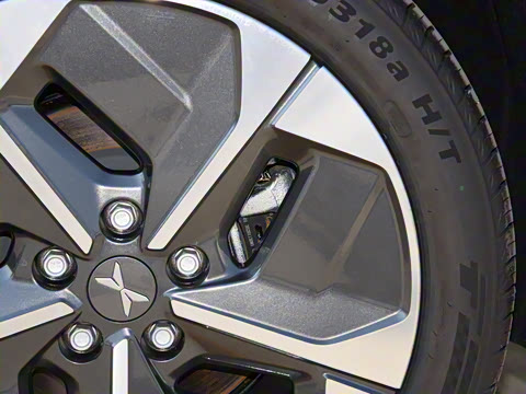 2025�� 620 �������� Plus