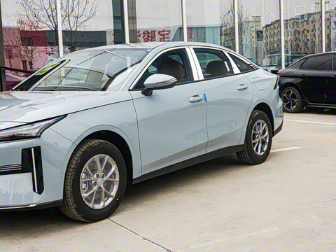 2025�� EM-i 60km ������