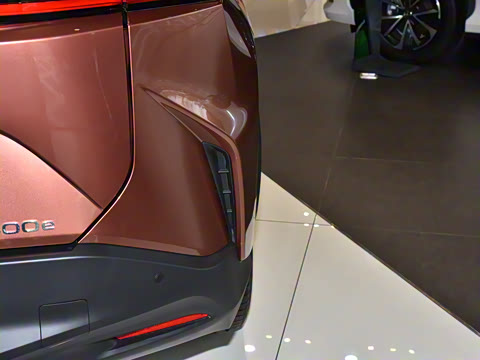 2023�� 300e ������ ���а�