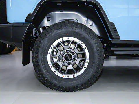 2025�� 2.0T ����