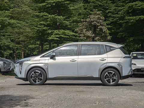 2025�� Plus 510 ������