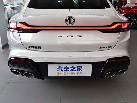 2025�� 2.0T Trophy+ �����˶���