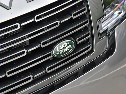 2025�� 3.0 L6 400PS �����ӳ���