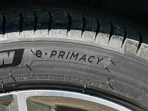 2025�� �˶�ϵ�� 260TURBO ����