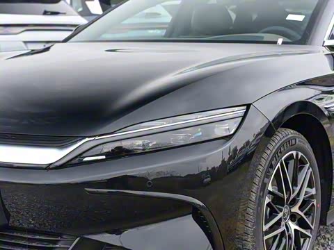 2025�� EV �Ǽݰ� 701KM������