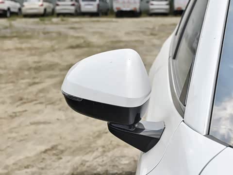 2025�� 610km �����콢��