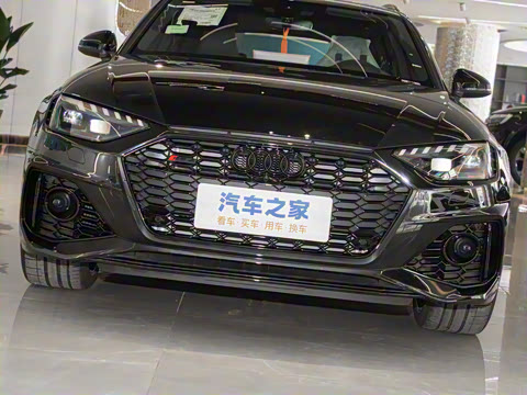 2024��  RS4 Avant �����