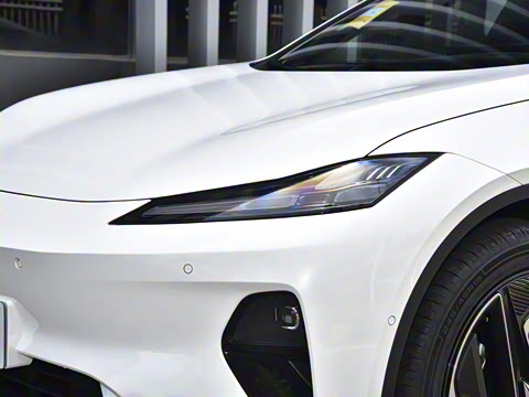 2025�� 530UltraǬ���Ǽ�ADS SE�����