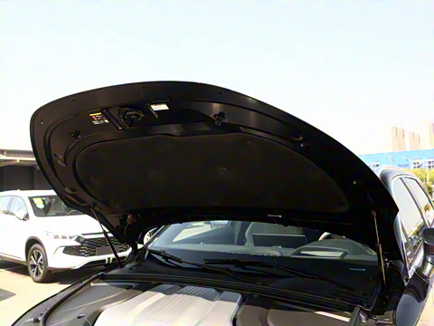 2024�� EV ��ҫ�� 730KM ������