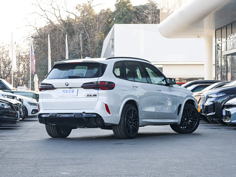 2023�� X5 M ������