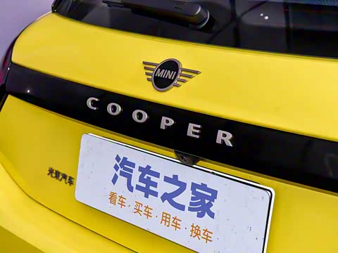 2025�� 456km COOPER E ������