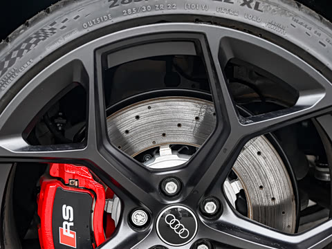 2024��  RS 6 4.0T Avant performance