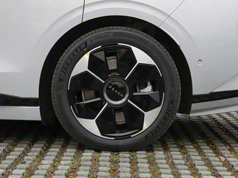 2025�� �����������Ǽݰ� 100kWh