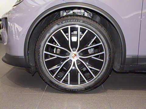 2024�� Macan ��������