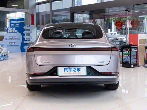 2025�� ��������� 710�콢��