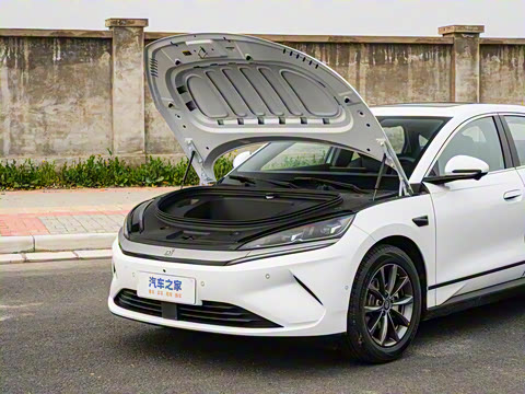 2025�� EV 545KM��Խ��