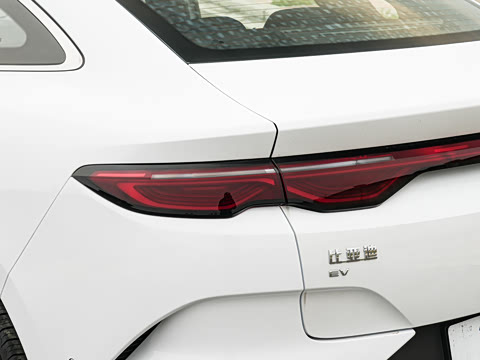 2025�� EV 545KM��Խ��