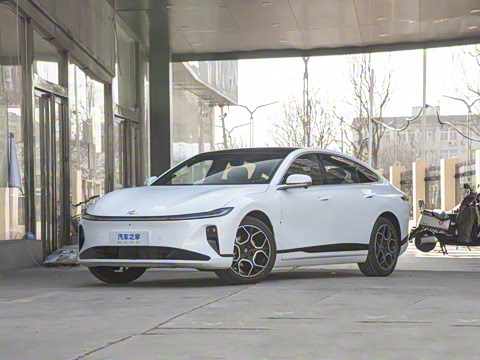 2025�� ��������� 710�콢��