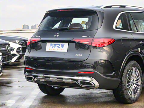 2025�� �Ŀ� GLC 300 L 4MATIC ������ 5��