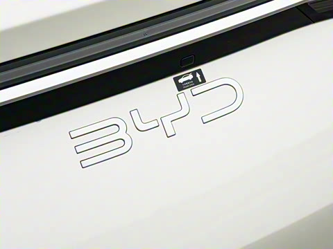 2025�� �Ǽݰ� DM-i 1.5L 125km ������