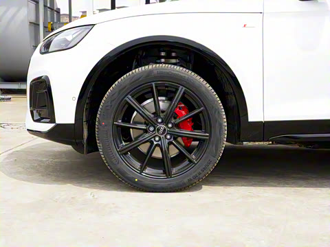 2025�� quattro 45�����ذ� 40 TFSI ������