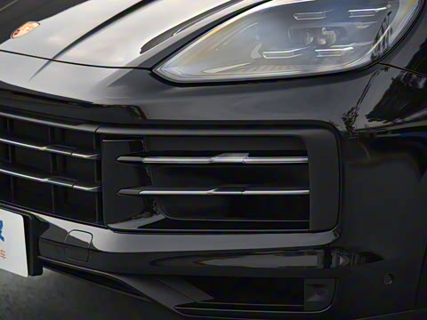 2025�� Cayenne E-Hybrid 2.0T