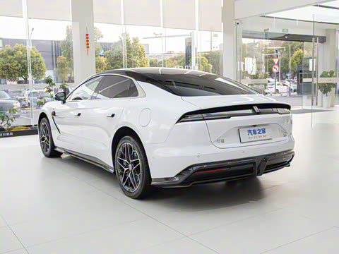 2025�� EV ����������