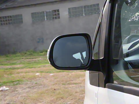 2024�� PLUS 2.0L HEV ���ʰ�