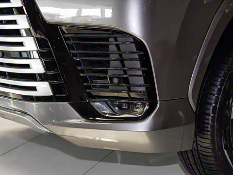 2025�� 700h ��;��