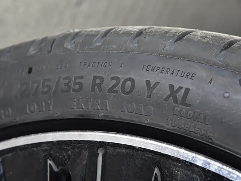 2025�� E 300 �������˶���