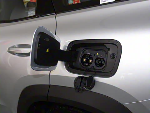 2025�� EM-i 115km ̽��+��