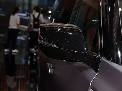 2025�� Autograph