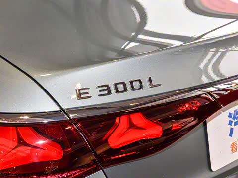 2025�� E 300 L ʱ����