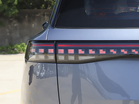 2025�� 636Max���Ȱ� 6��