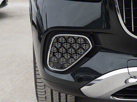 2025�� GLS 480 4MATIC