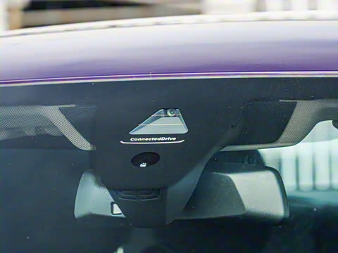 2025�� 225i M�˶���ҹ��װ