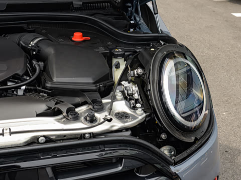 2025�� JOHN COOPER WORKS CABRIO