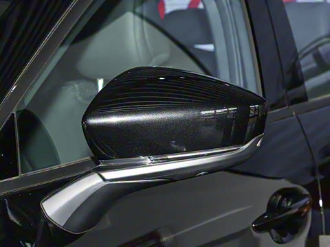 2023�� 2.5L ���а�