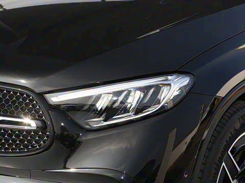 2024�� GLC 260 4MATIC ����SUV