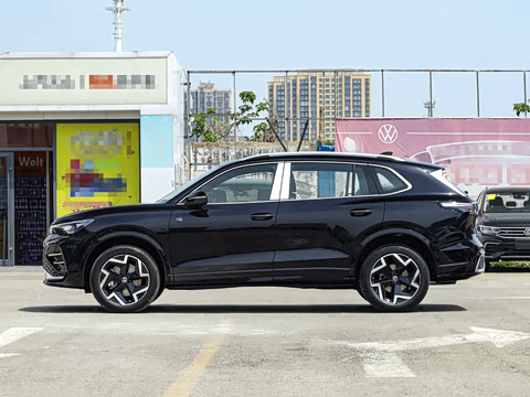 2025�� PRO 380TSI ���� R-Line �����