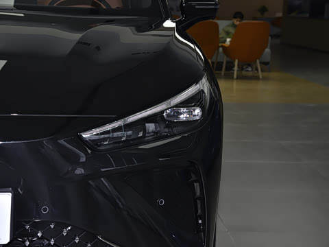 2024�� ���� 310 ����PRO��