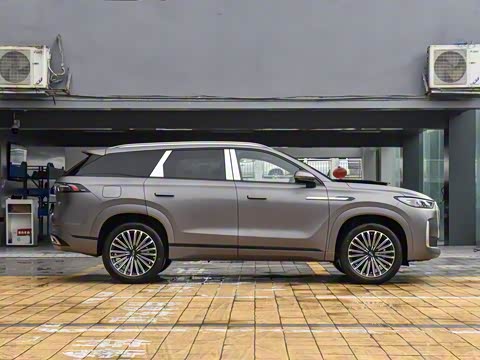 2025�� 2.0T ˫������������� 5��