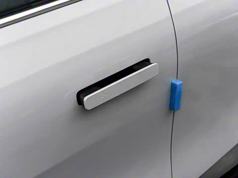 2025�� 700km Զ���Ǽݰ�