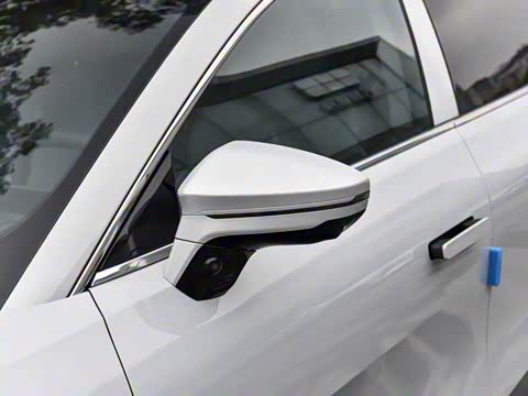 2025�� 700km Զ���Ǽݰ�