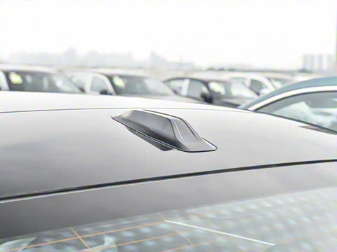 2023�� 735Li ������װ