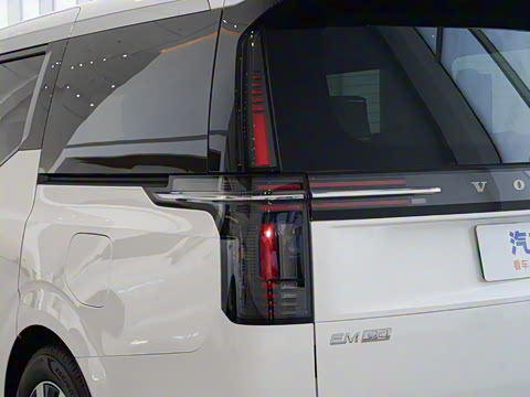 2025�� Ultra ����