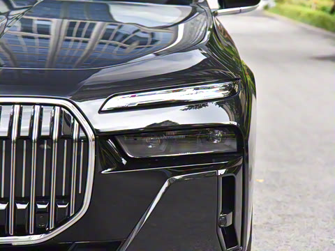 2023�� 740Li ������ M�˶���װ