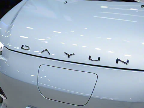 2023�� 300 �����