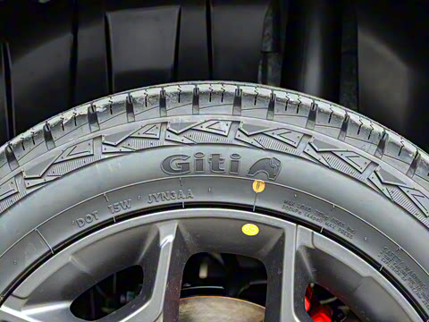 2025�� 1.5TD ȤҰ��